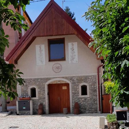 Ubytovani Na Sklepe U Prochazku Pouzdrany エクステリア 写真